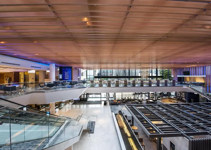 Hyatt Regency Chicago